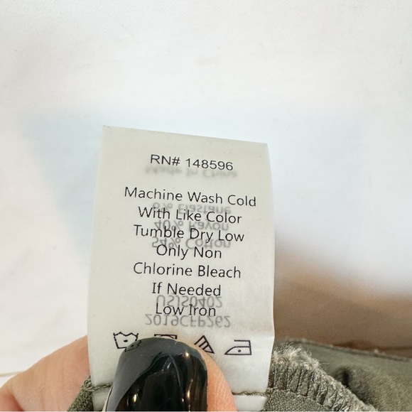 Universal Standard | Olive Green Short Sleeve Cropped Jumpsuit, XS - Picture 10 of 10